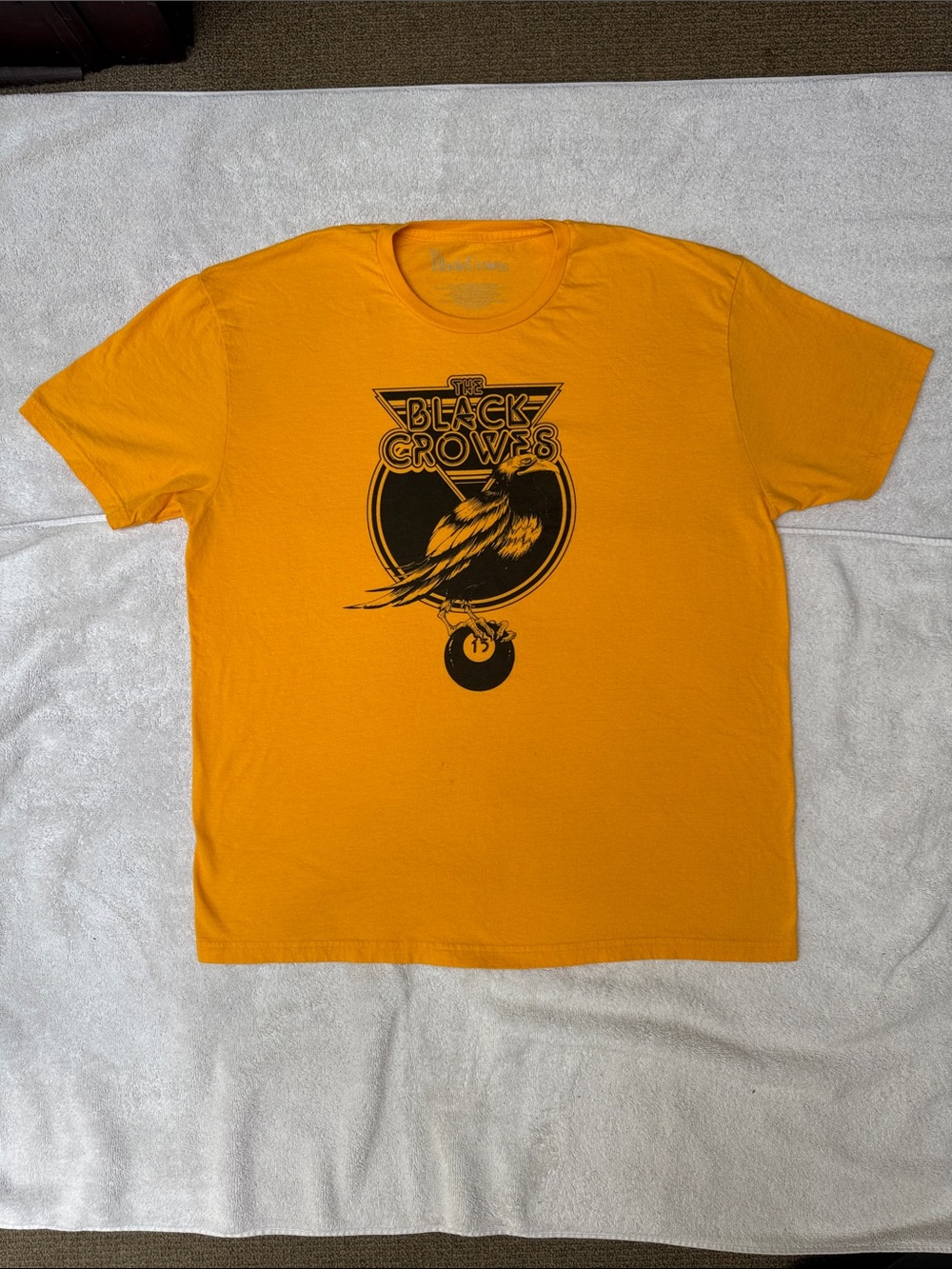 Men’s XL Yellow Black Crowes graphic concert T-Shirt in outstanding condition